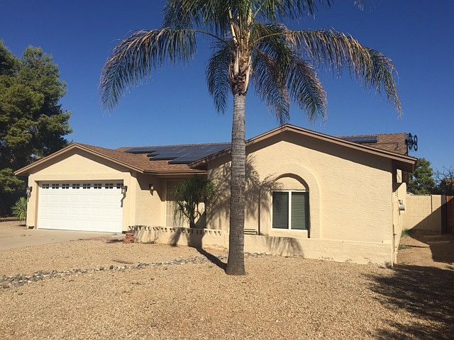 2nd image of 17621 N 33rd Pl