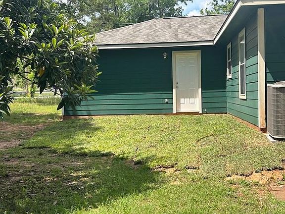 2nd image of 10440 Royal Adrian Dr