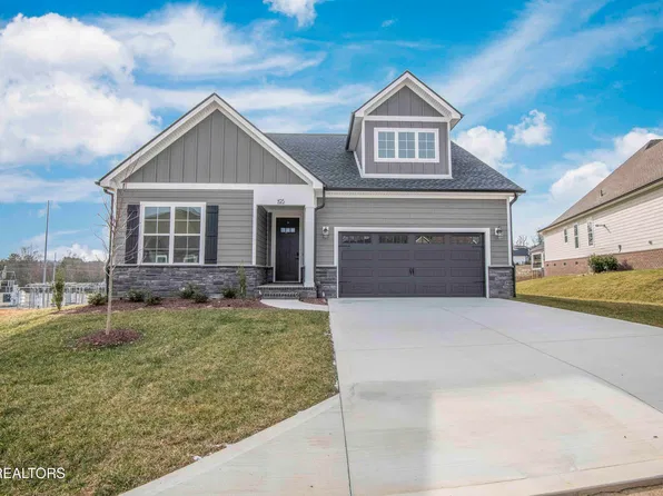 195 Trillium Trl, Lenoir City, TN 37771