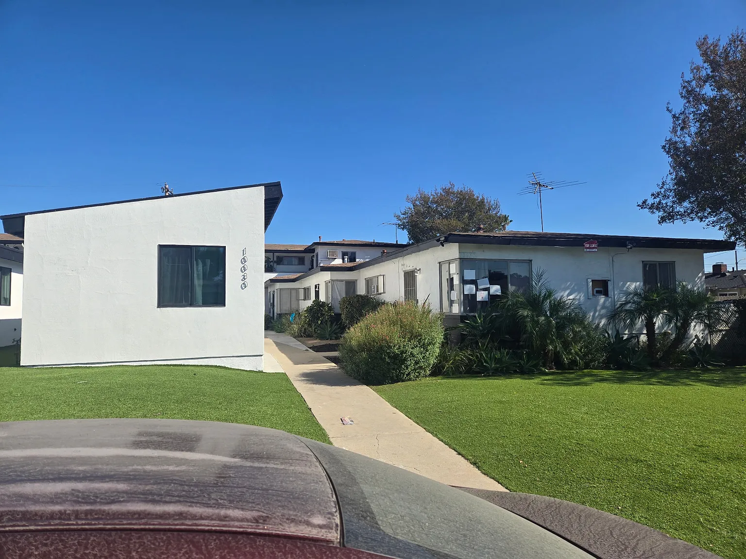 10024 Ben Hur Ave — Photo 1
