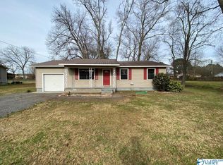 89 Pike Ave, Boaz, AL 35957