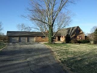 2nd image of 1102 N Heritage Dr