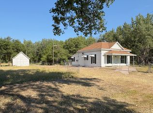 3015 Plum Creek Pkwy, Lexington, NE 68850