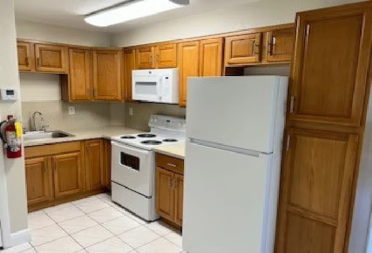 1 bed, 750 sqft, $1,526 — Photo 4