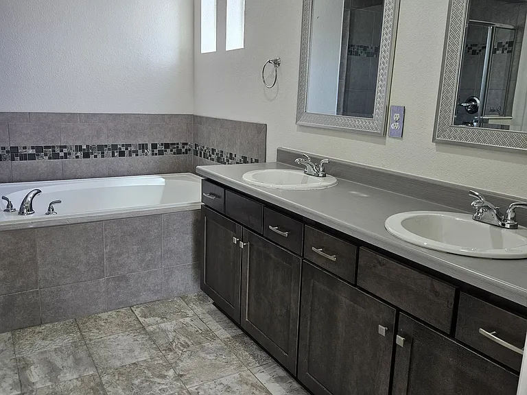 3438 Mountainwood Ln — Photo 13