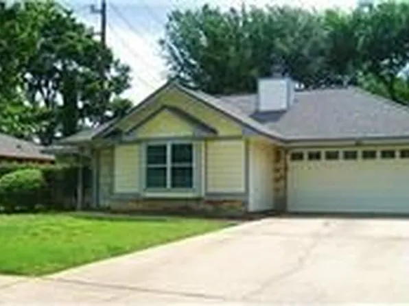 9802 Pale Star Dr, Houston, TX 77064