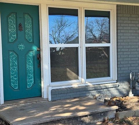 3rd image of 2218 W Concho Ave
