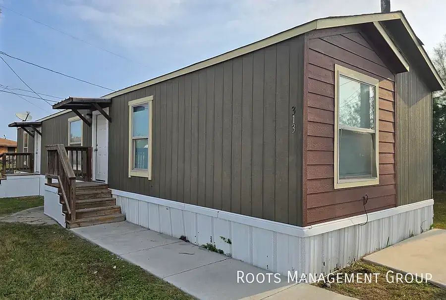 1st image of 310 Scobey Ave Trailer 313