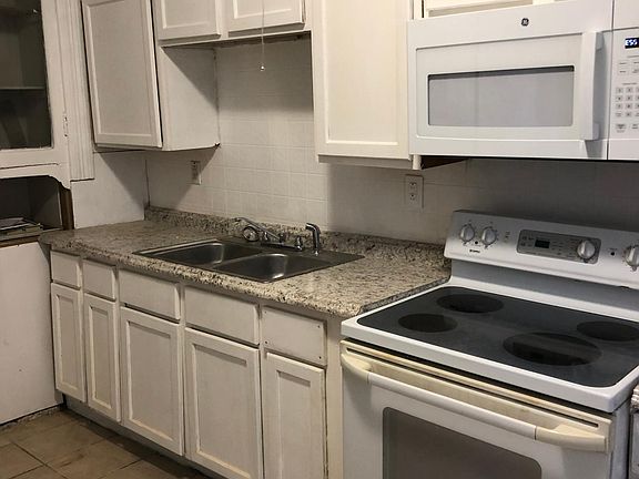 2nd image of 3254 Ohio Ave #1