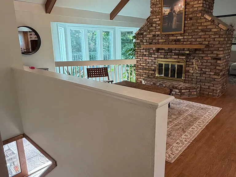 477 Hunters Hill Dr — Photo 10