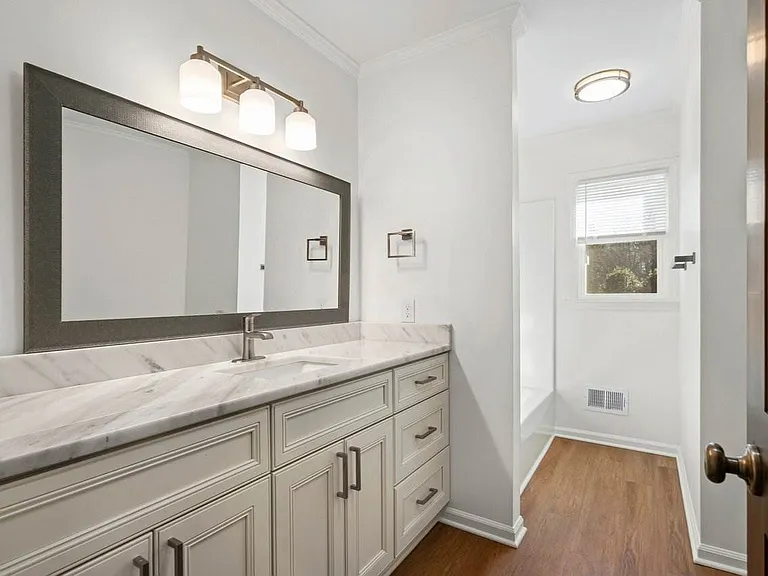 16808 Knoxwood Dr — Photo 18
