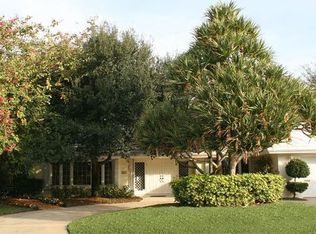 211 S Maya Palm Dr, Boca Raton, FL 33432