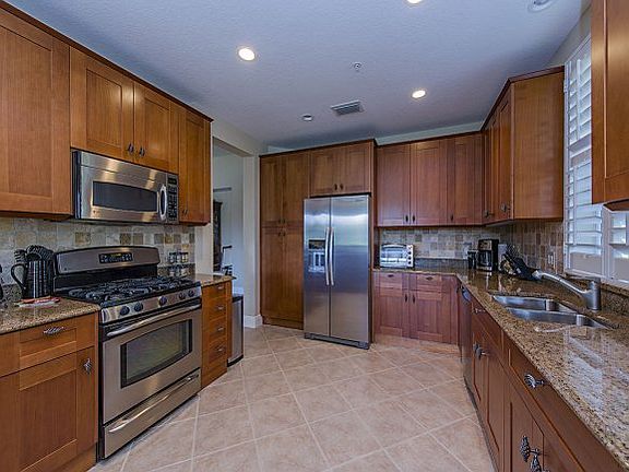 4th image of 9224 Campanile Cir