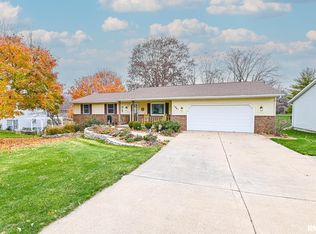 1441 Highview Rd, East Peoria, IL 61611