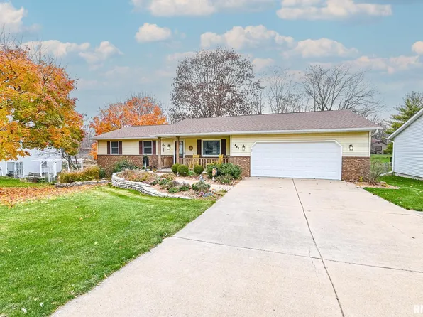 1441 Highview Rd, East Peoria, IL 61611