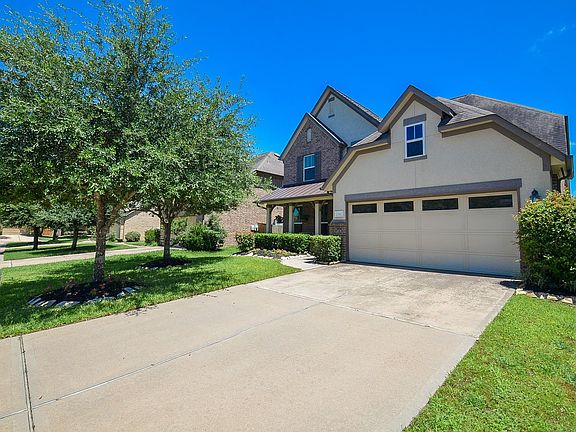3rd image of 23411 Farfalla Ln