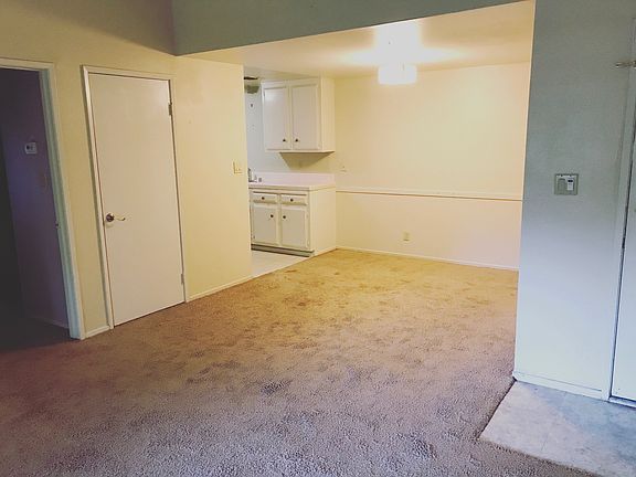 2nd image of 1662 Safari Ct