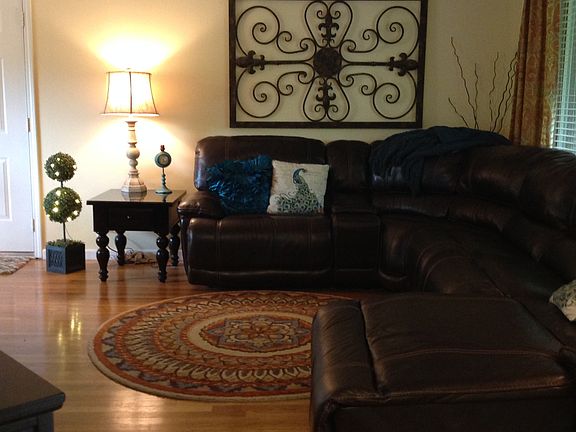 3rd image of 5813 Twickingham Ct
