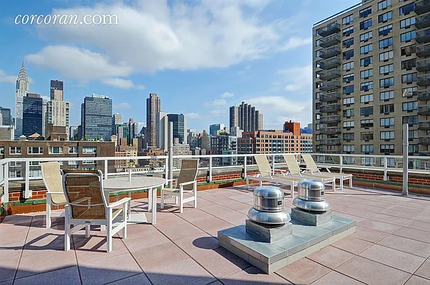 Sold by Corcoran | media 12