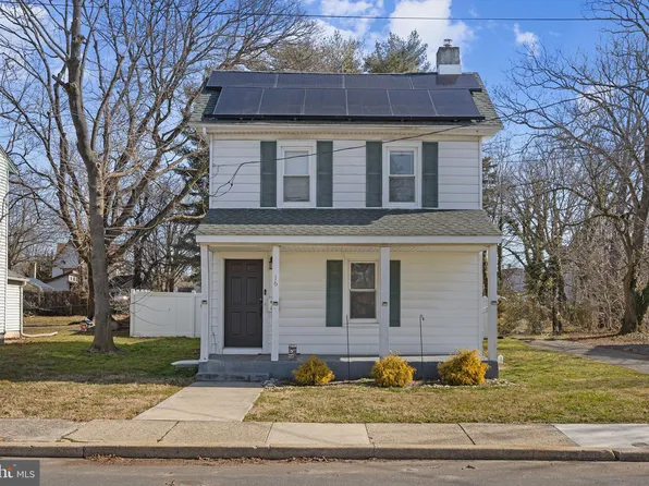 16 Williams St, Glassboro, NJ 08028