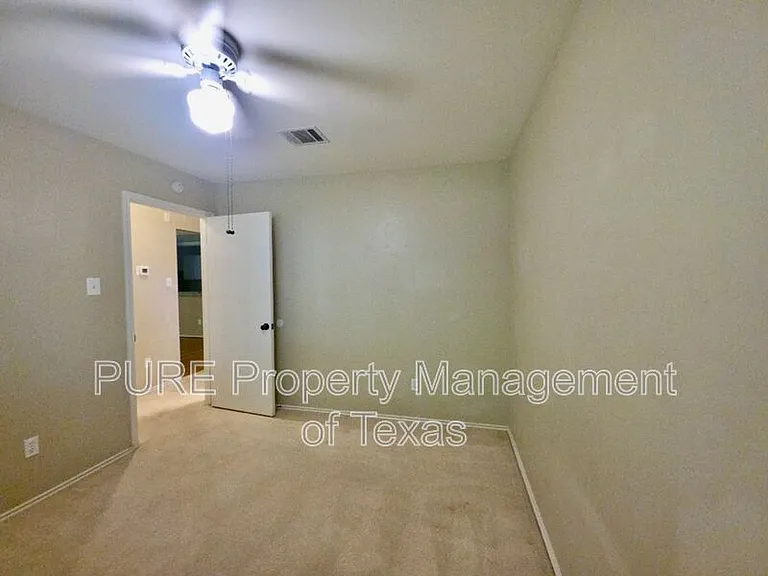 1604 Copperhead Cv — Photo 23