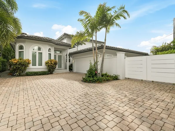 3 Lakeside Palms Ct, Lake Worth Beach, FL 33460
