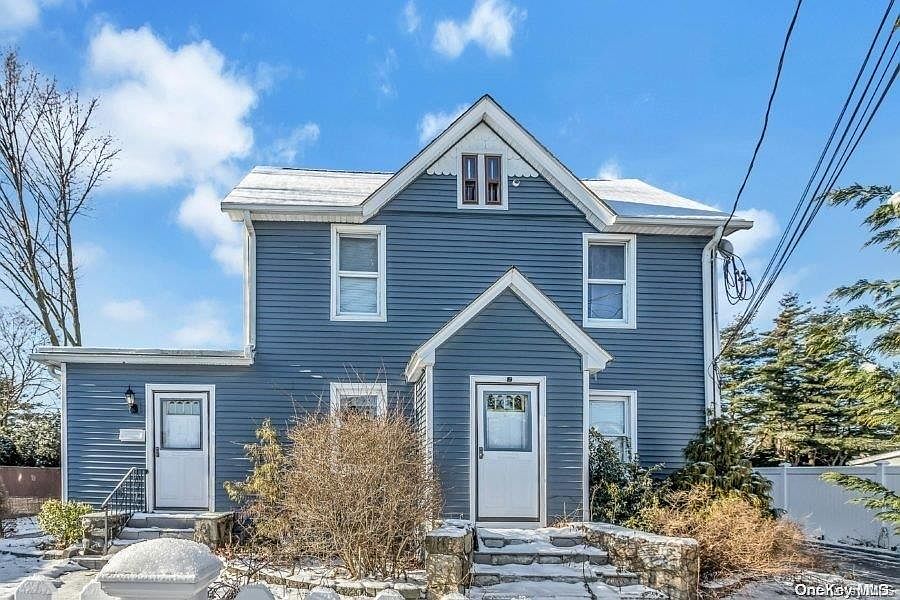 1st image of 374 East Meadow Avenue