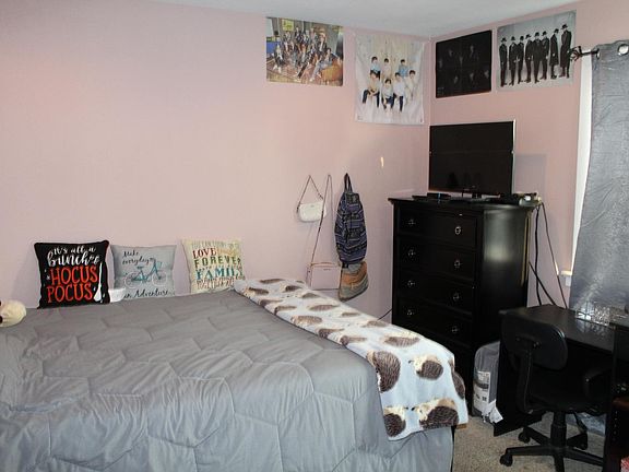 5th image of 515 E Tabor Avenue