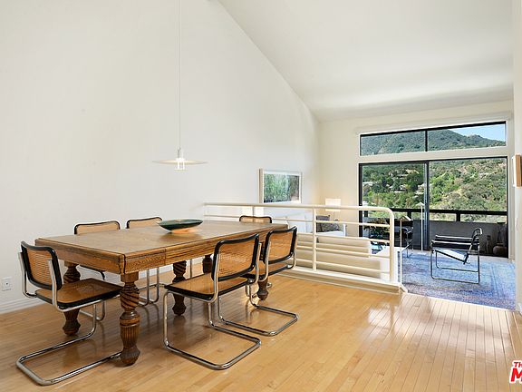 5th image of 1639 Michael Ln
