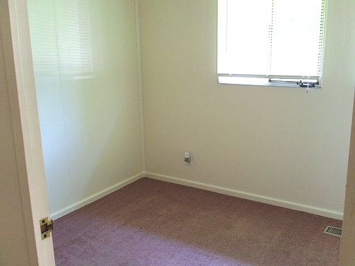 4th image of 734 Garmon St