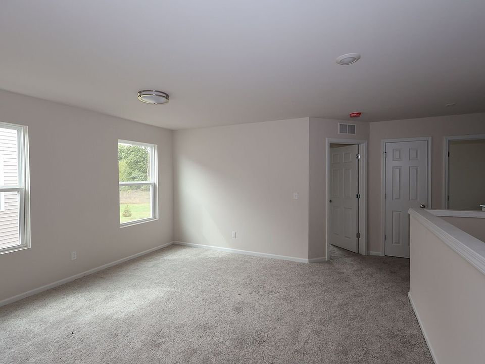 451 Hidden Riv W, photo 8
