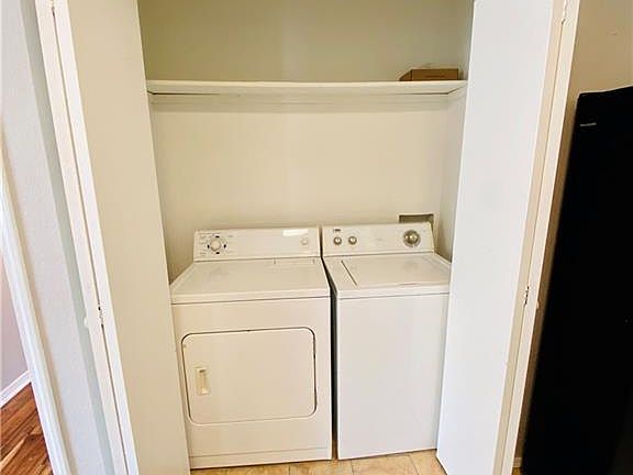 5th image of 1478 N Bernice Dr