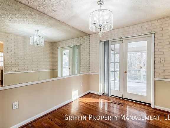 5th image of 5405 San Juan Dr