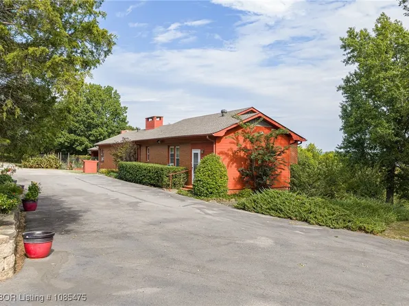 5710 Geren Rd, Fort Smith, AR 72916