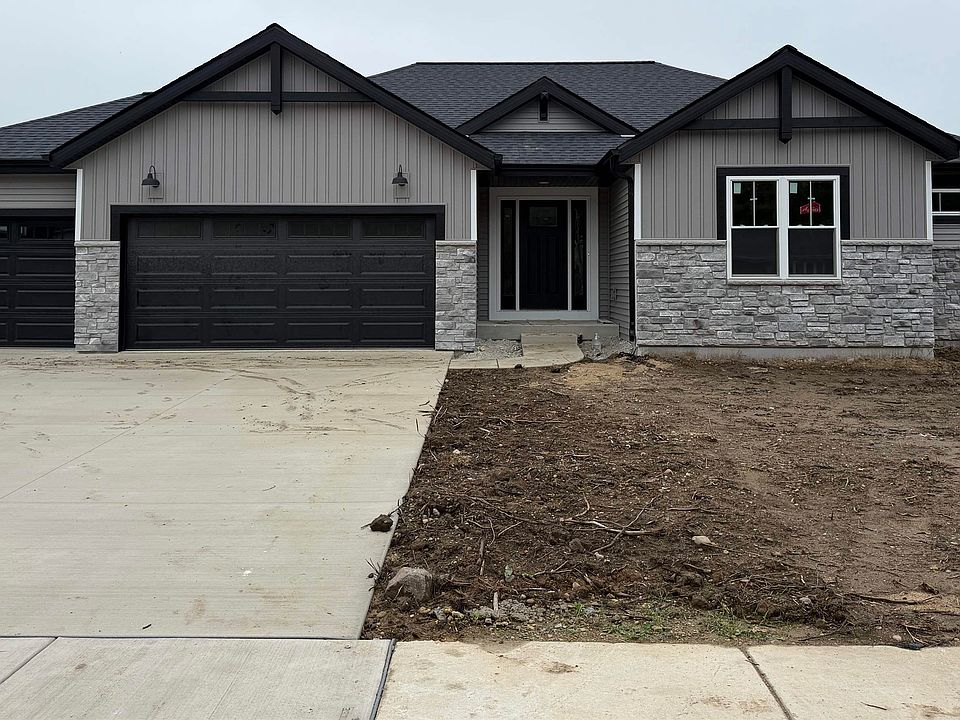 1st image of 5805 Bridle Way