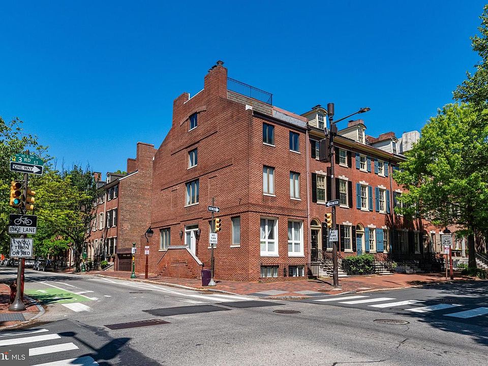 1st image of 303 Spruce St