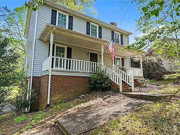 2nd image of 7132 Avenbury Cir