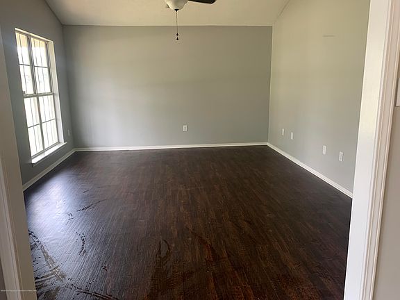 3rd image of 4222 Highgate Dr