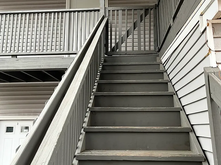 Private entrance