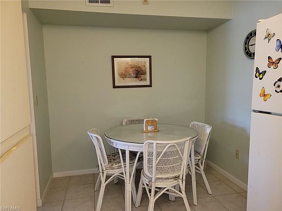 5th image of 4721 Lakeside Club Blvd APT 5