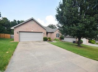 3216 Woodruff Creek Dr, Sherwood, AR 72120