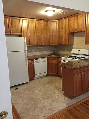 Rented by Signature Spaces NYC Corp | media 46