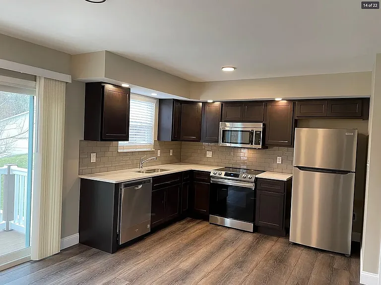 227 Bradford Ln #227 — Photo 2