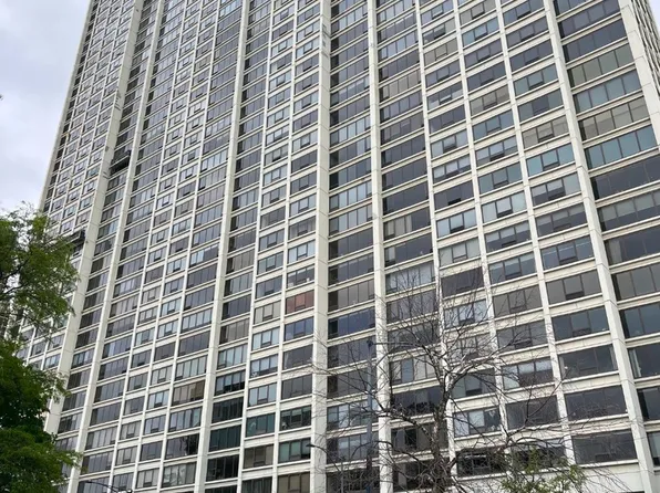 2800 N Lake Shore Dr APT 813, Chicago, IL 60657