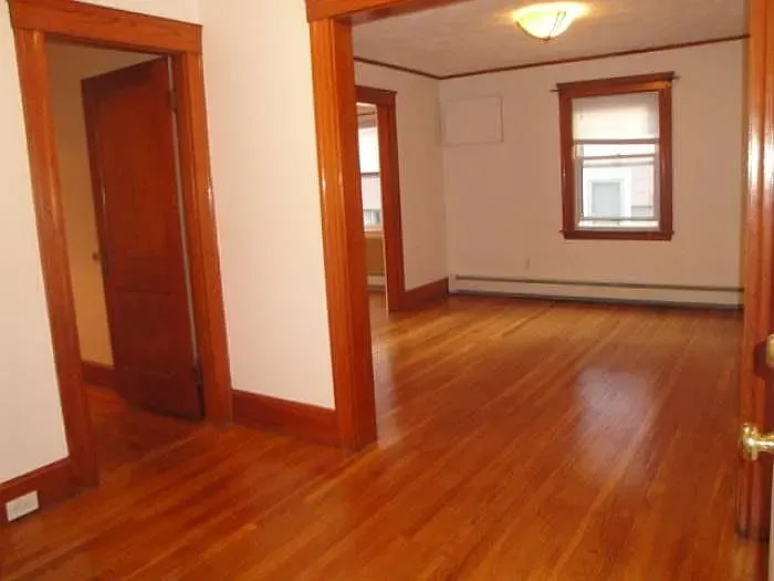 15 Banks St #1 — Photo 6