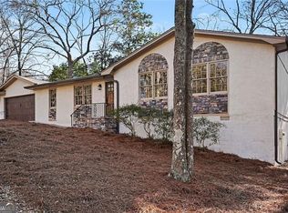 2304 Rolling Acres Ct SW, Conyers, GA 30094