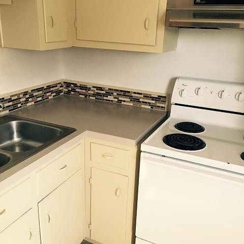 1st image of 309 E Augusta Ave