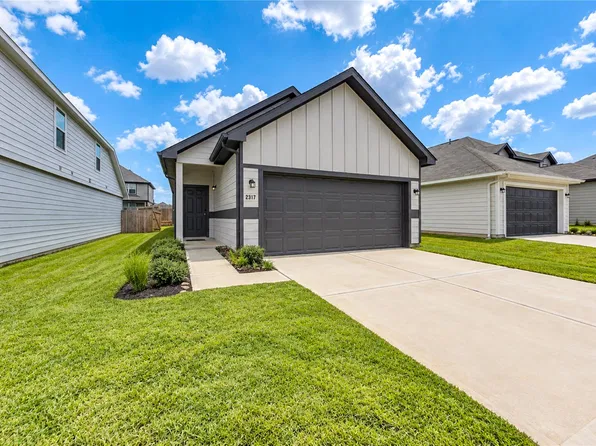 2317 Green Sturgeon Ct, Conroe, TX 77384