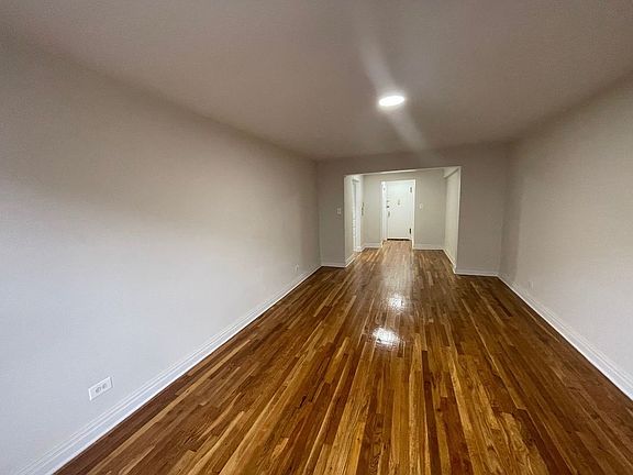 3rd image of 102-20 67th Dr #611