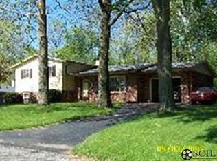 9332 N Cherry Hills Dr, Columbus, IN 47201